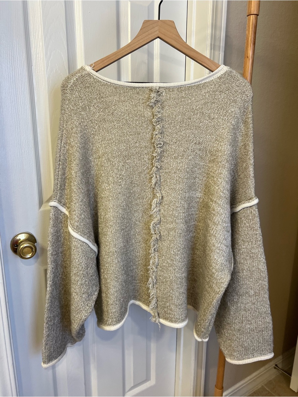 POL Light Gray/Beige Crewneck Sweater with White Trim - Picture 5 of 6